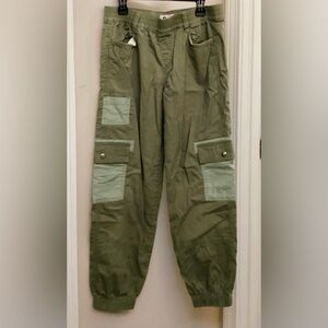 Girls SO Multi Pocket Olive Green Cargo Pants, Size XLG Bundle Deals!